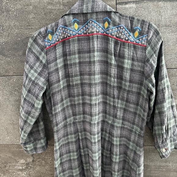 Johnny Was 3J Workshop Plaid Flannel Embroidered  Maxi Shirt Dress size S - Picture 10 of 11